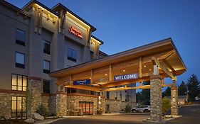 Hampton Inn & Suites Roseburg